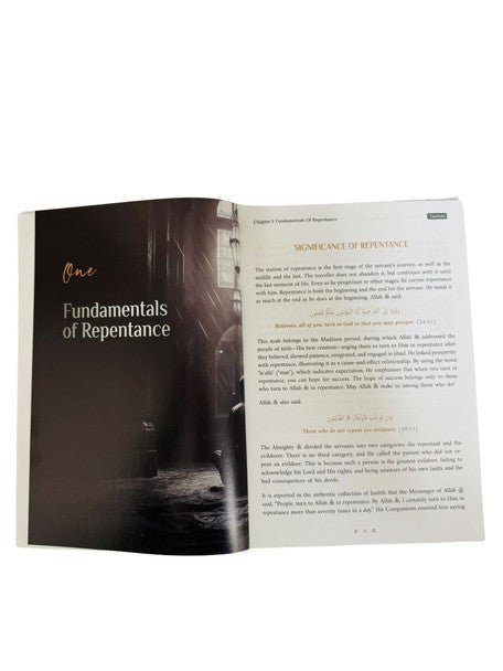 Tawbah : Turning to Allah in Repentance Disease & the Cure (Deluxe Edition) - Darussalam